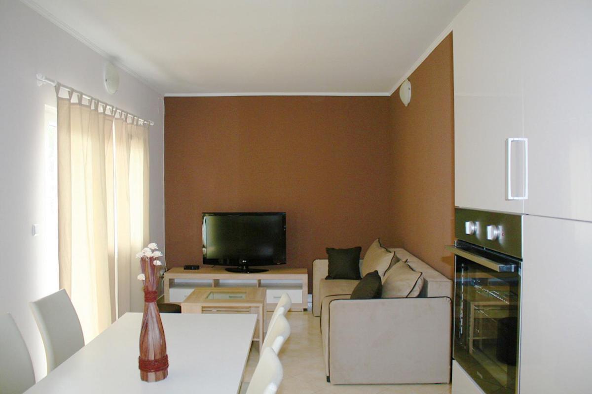 Apartments Stina Сегет-Враница Экстерьер фото