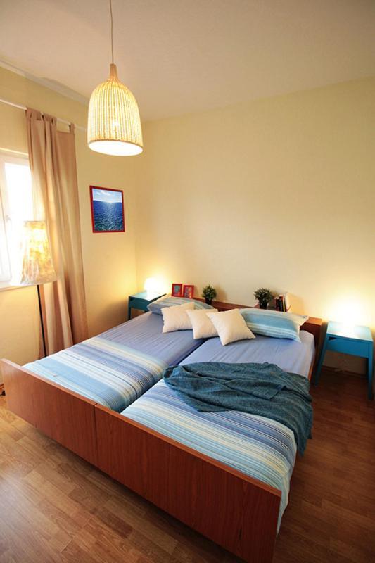 Apartments Stina Сегет-Враница Экстерьер фото